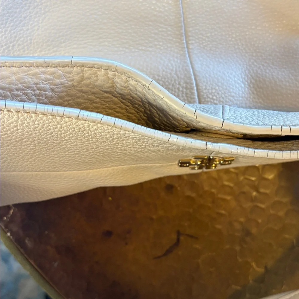 Tory Burch Ivy Leather Hobo Bag Neutral Taupe (has a pink undertone)
